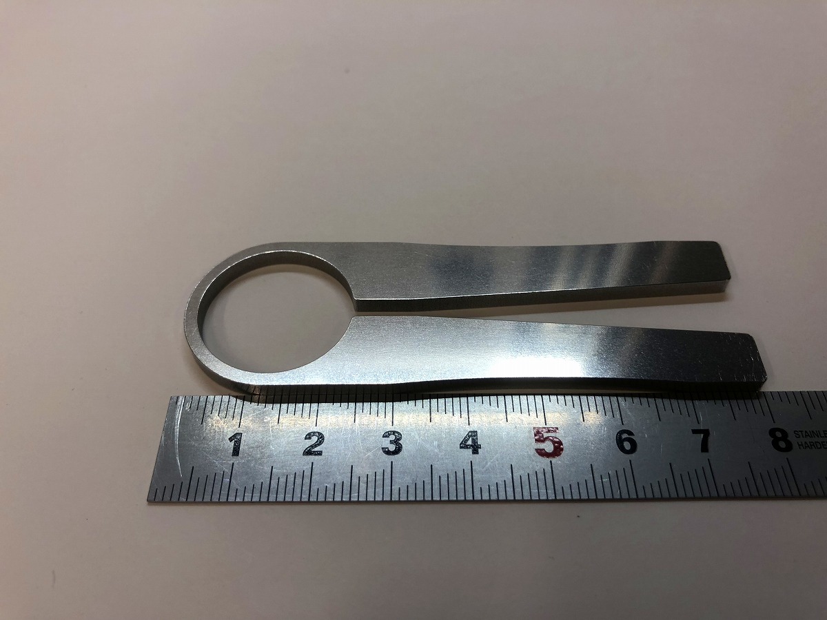 ハンドプライヤー