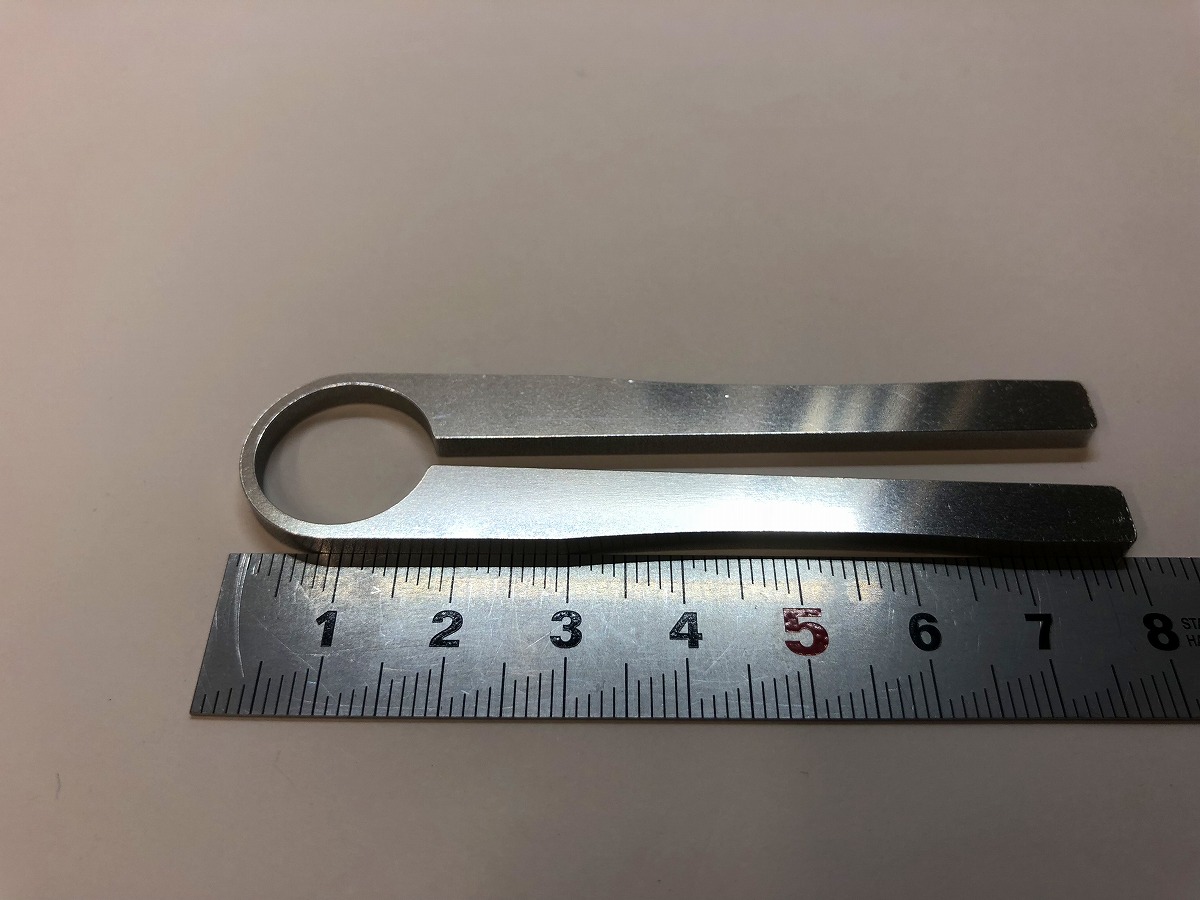 ハンドプライヤー