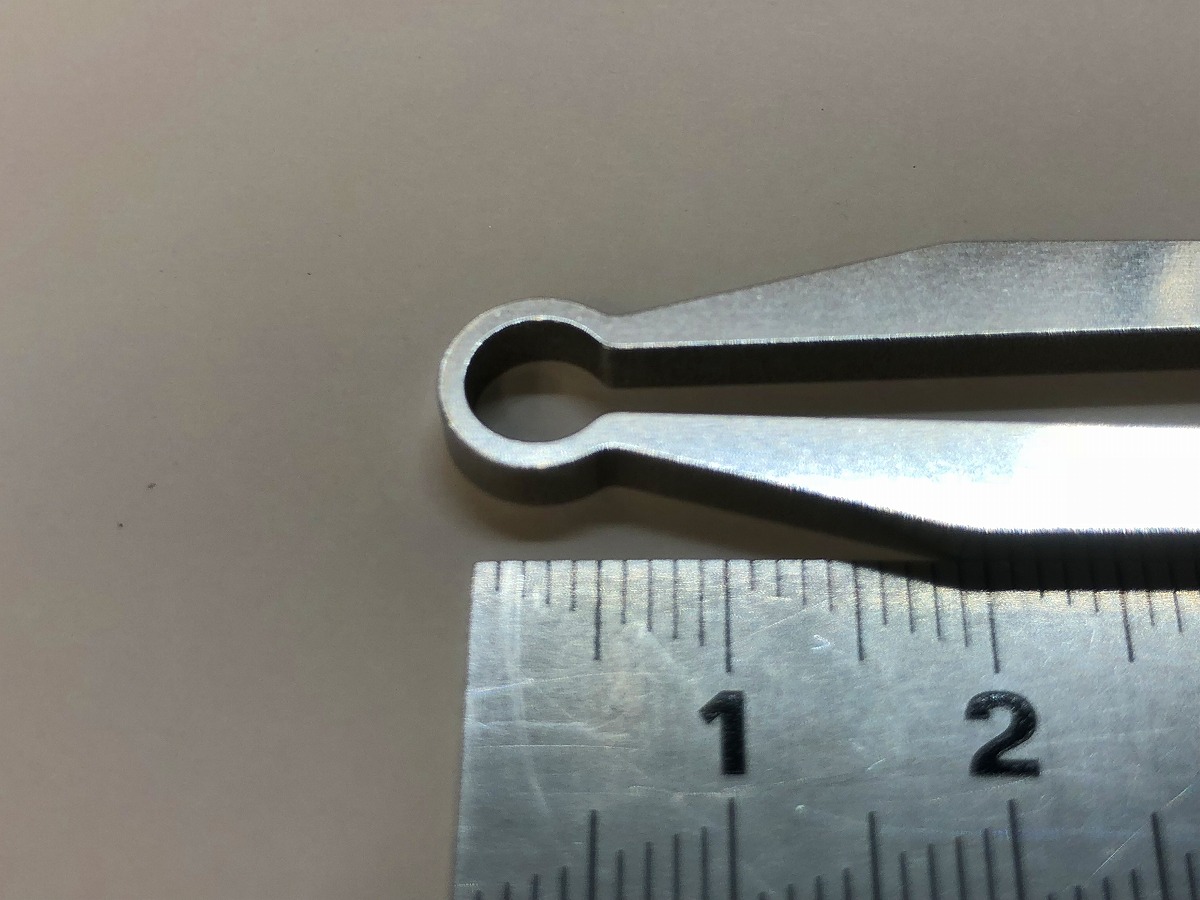 ハンドプライヤー