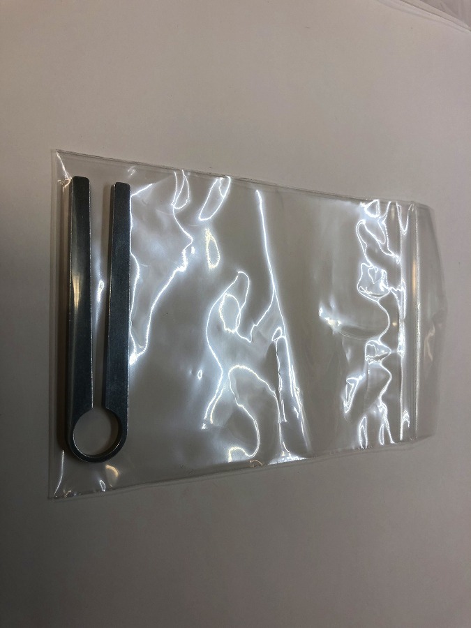 ハンドプライヤー